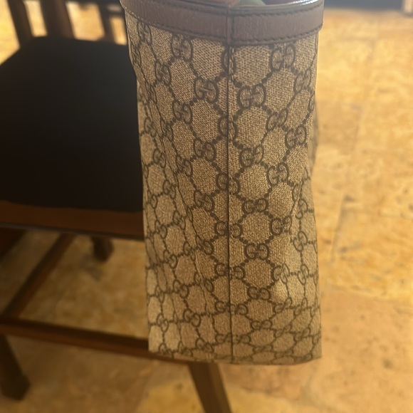 Gucci Ophidia Medium Tote Bag - Picture 4 of 11